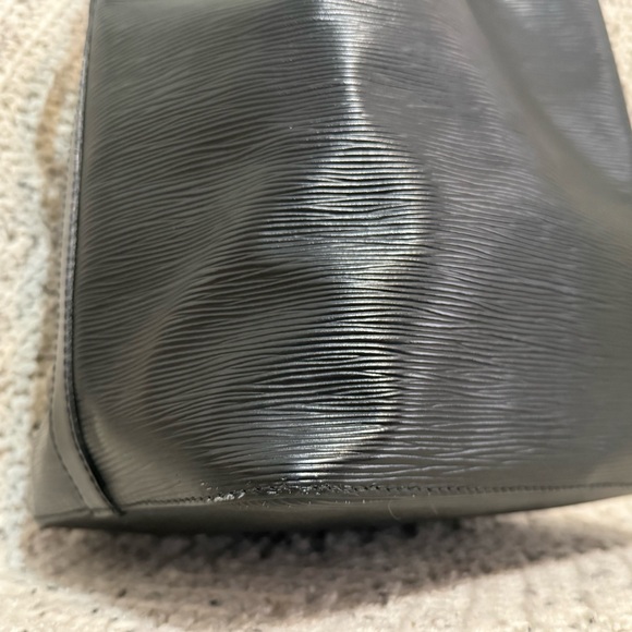 Louis Vuitton Black Epi Noe Bucket Bag - Picture 7 of 16